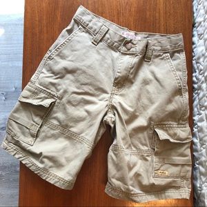 Levi’s Cargo shorts khaki boys 8